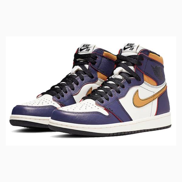Nike High OG Defiant SB - LA To Chicago Koripallokengät Miesten Air Jordan 1 Violetit Kultaiset | JD-719KU