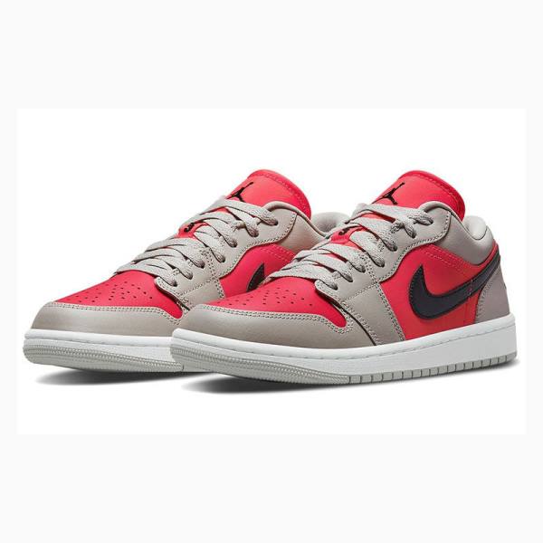Nike Low Light Iron Ore Tennarit Naisten Air Jordan 1 Punainen Mustat | JD-681IG
