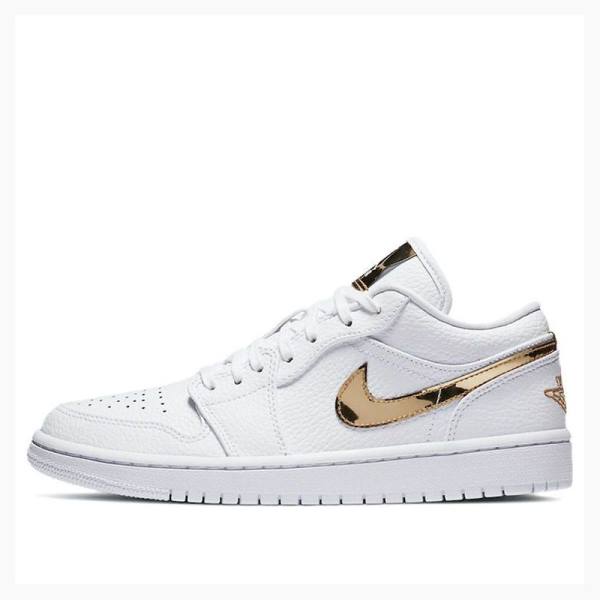 Nike Low SE Metallic Tennarit Naisten Air Jordan 1 Valkoinen Kultaiset | JD-769UG