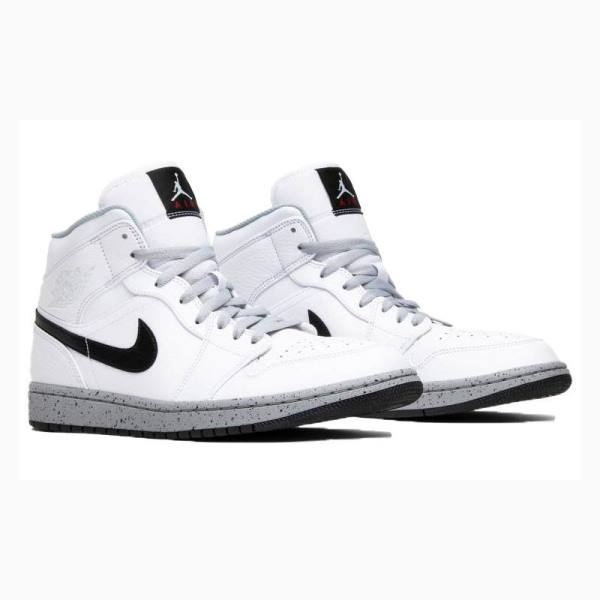 Nike Mid Koripallokengät Miesten Air Jordan 1 Valkoinen Mustat | JD-265EJ