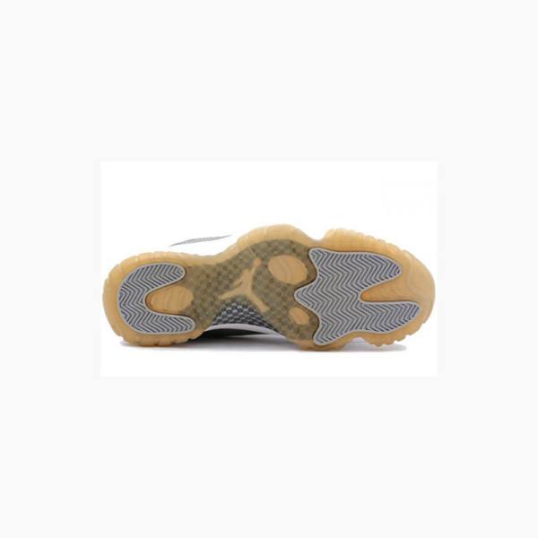 Nike Retro Low Metallic 2001 Tennarit Naisten Air Jordan 11 Valkoinen Hopea | JD-367GU