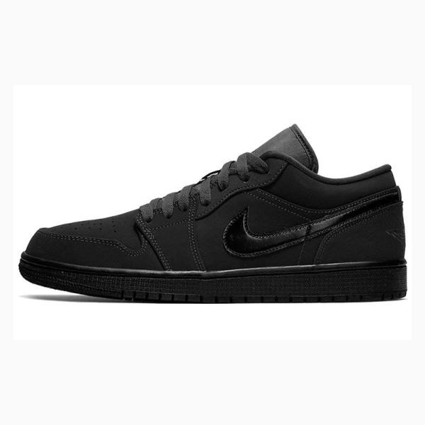 Nike Retro Low Triple Tennarit Miesten Air Jordan 1 Mustat | JD-710QA